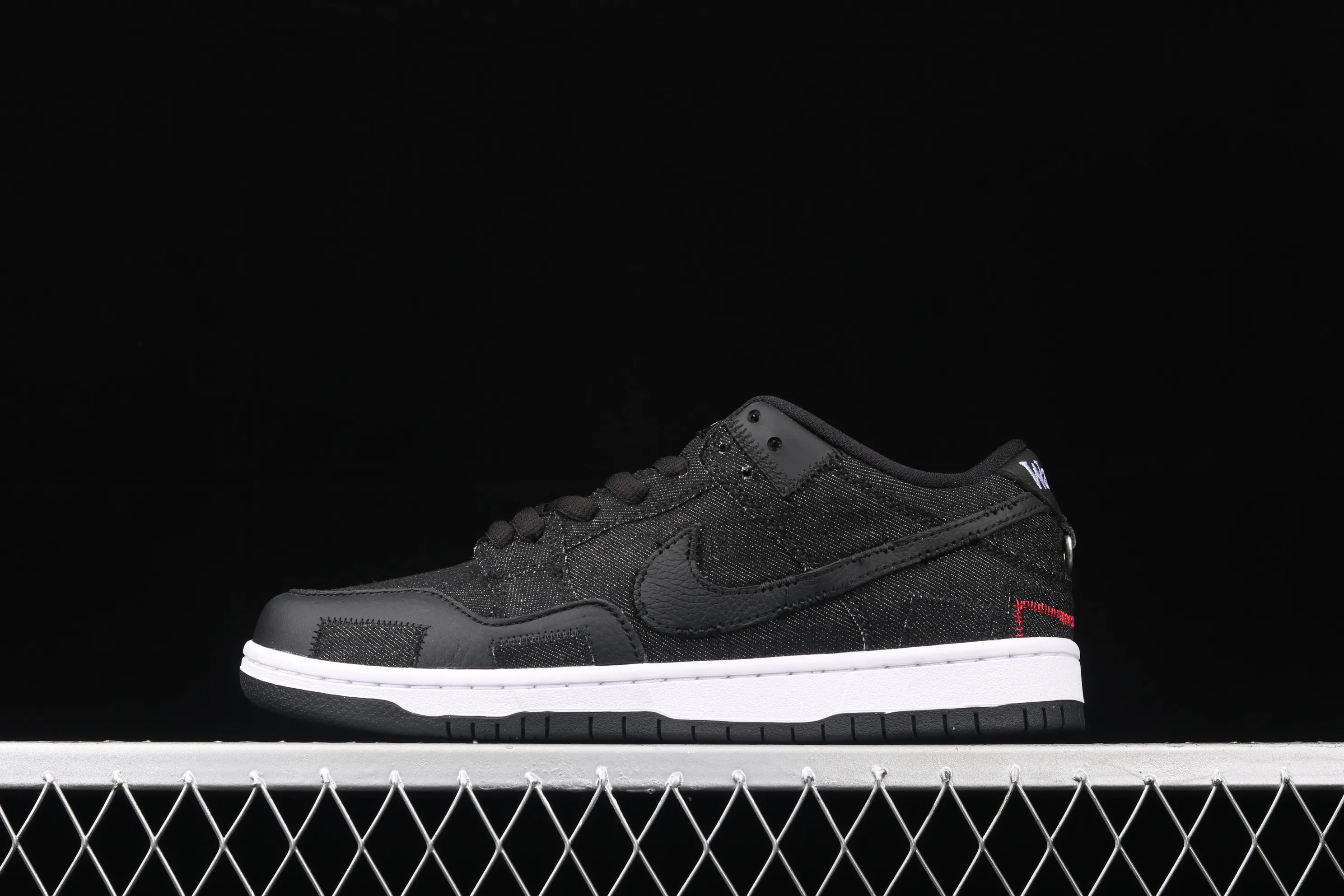 All Categories Nk SB Dunk Series Nk SB Dunk Low Low-top sneakers Pure original version Wasted Youth x Nk SB Dunk Low SB smashed backboard fashion casual sneakers DD8386-001